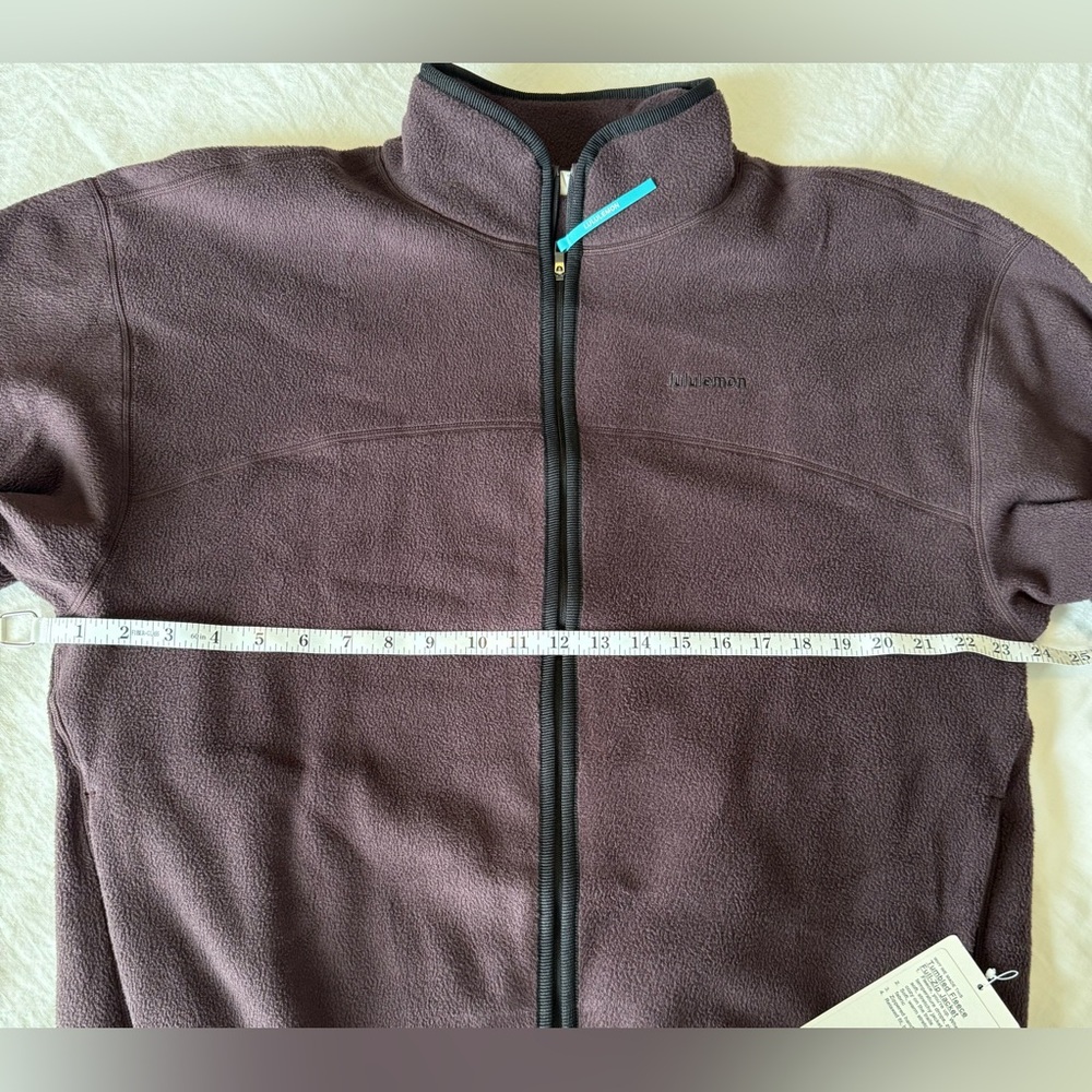 NWT lululemon Tumbled Fleece Full-
Zip Jacket in Sequoia brown / Black trim - M - Picture 10 of 10